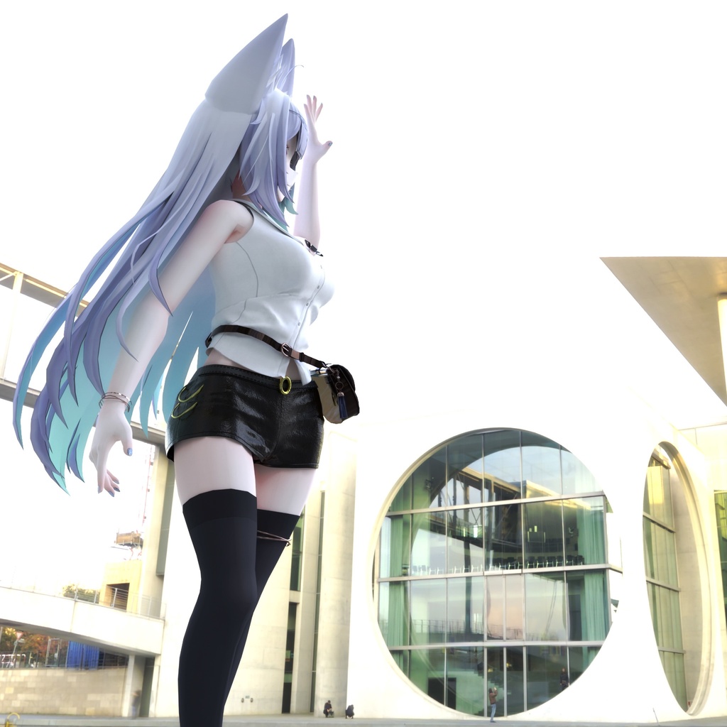 「ウルフェリア」用衣装、ブローチ付ブラウス(ノースリーブ)、レザーショートパンツ