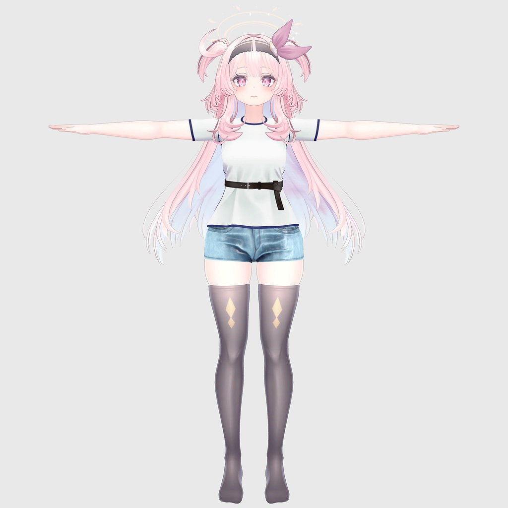 セレスティア用の衣装、ベルトで留めたTシャツとミニデニムパンツ