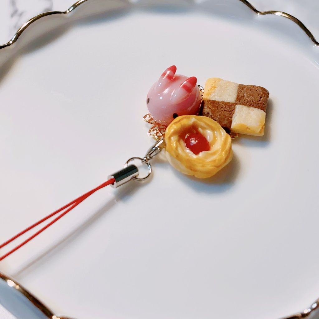ラビューンとクッキーのストラップ