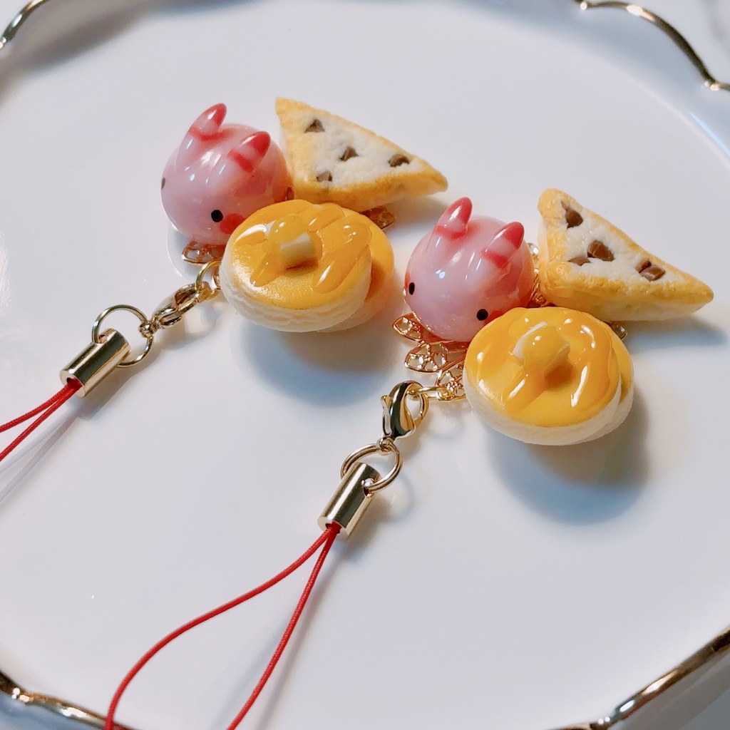 ラビューンとホットケーキのストラップ