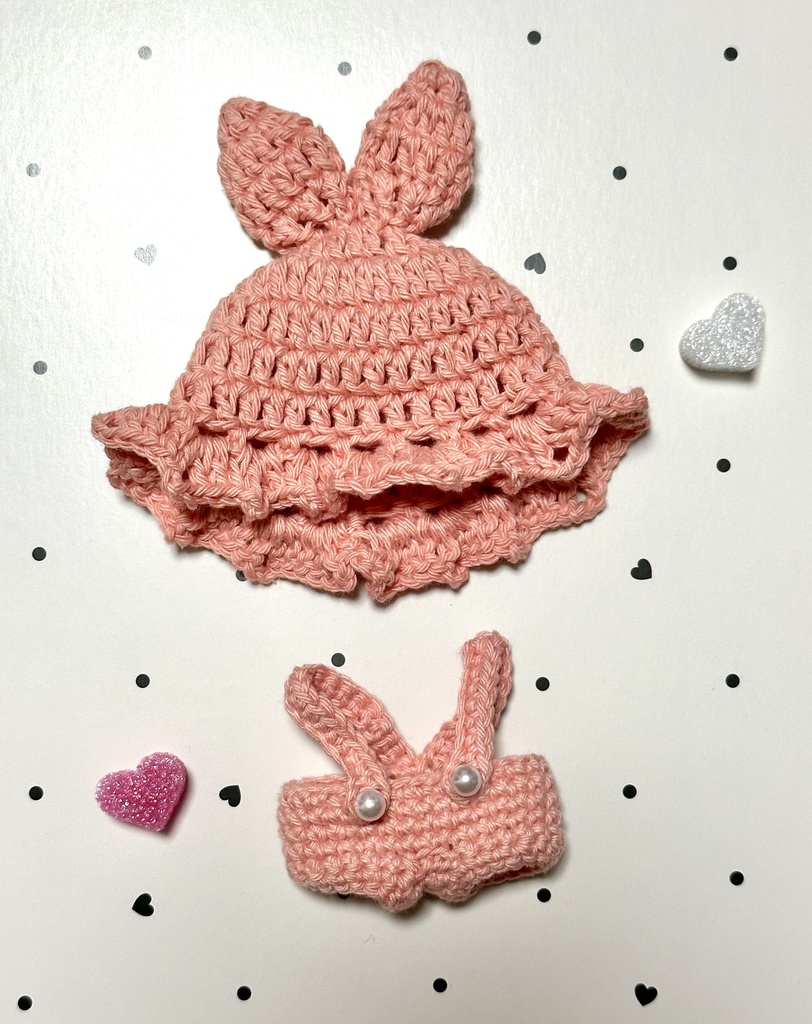 うさ耳帽子とサロペットセットPart2