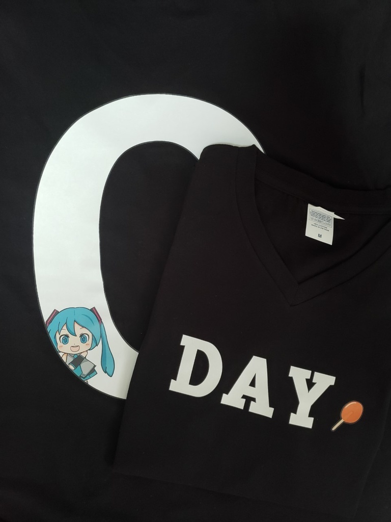 DAYO VネックT　Lサイズ