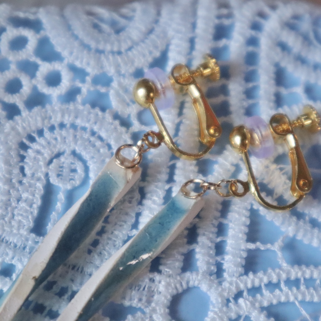 陶磁器イヤリング