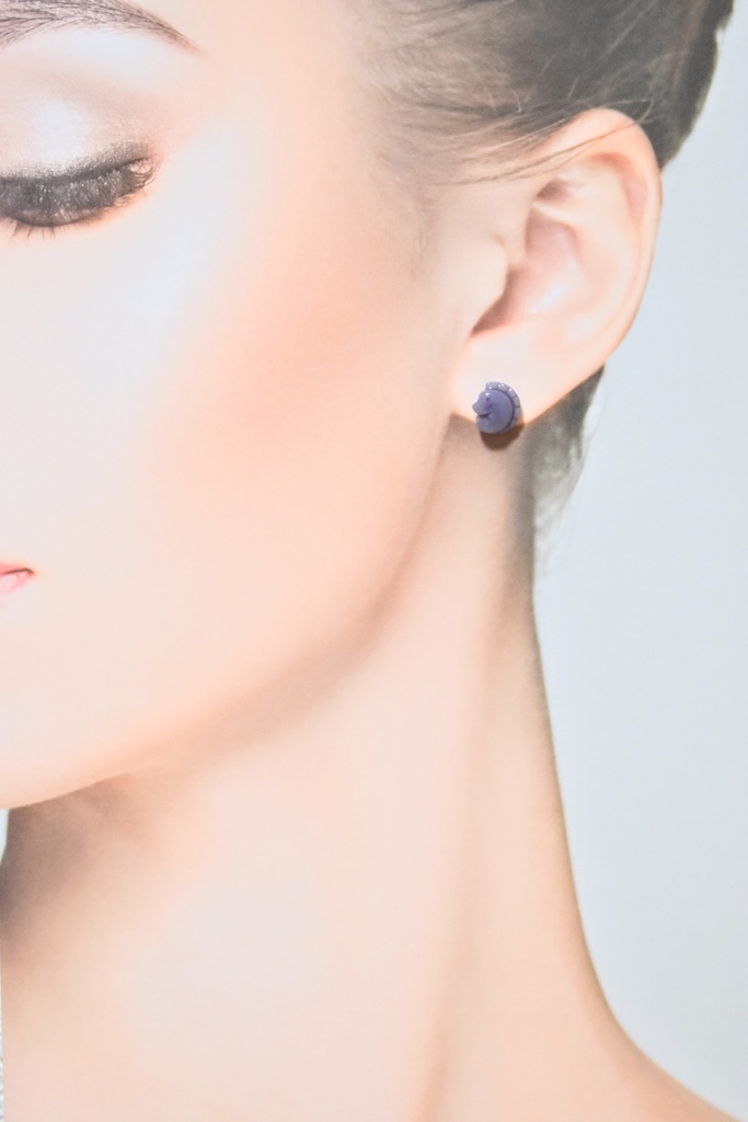 ころんとピアス