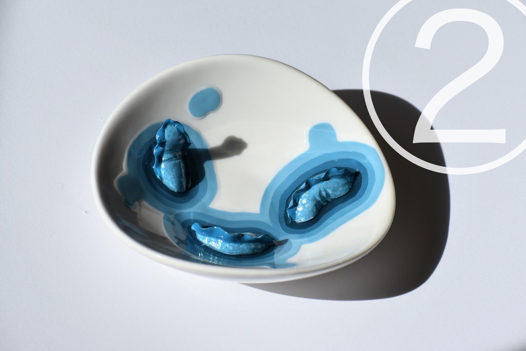 ウツボのアクセサリートレイ