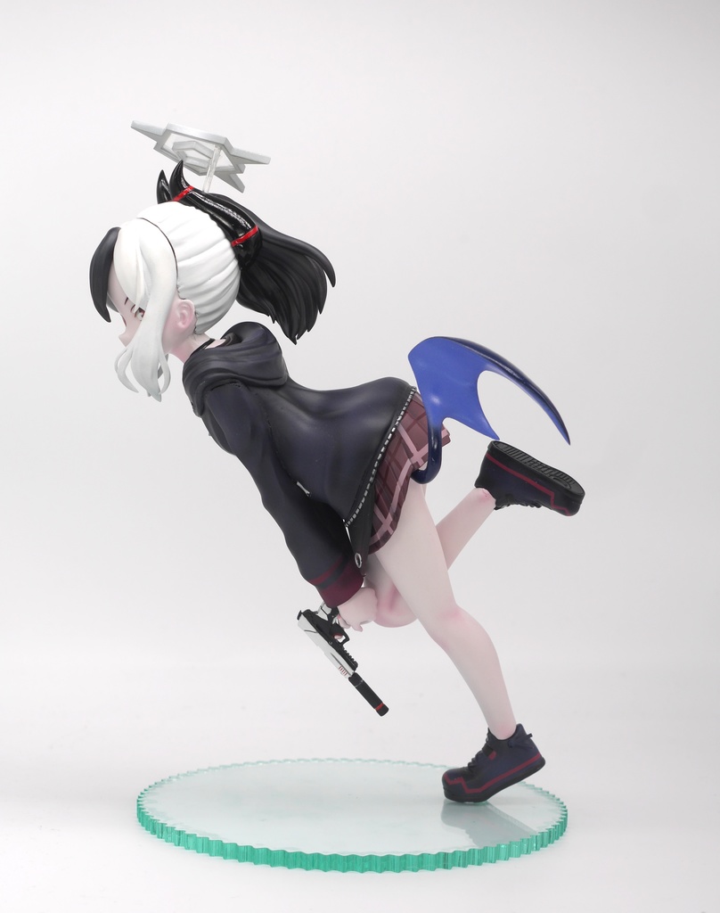 鬼方カヨコ 未塗装未組み立てガレージキット