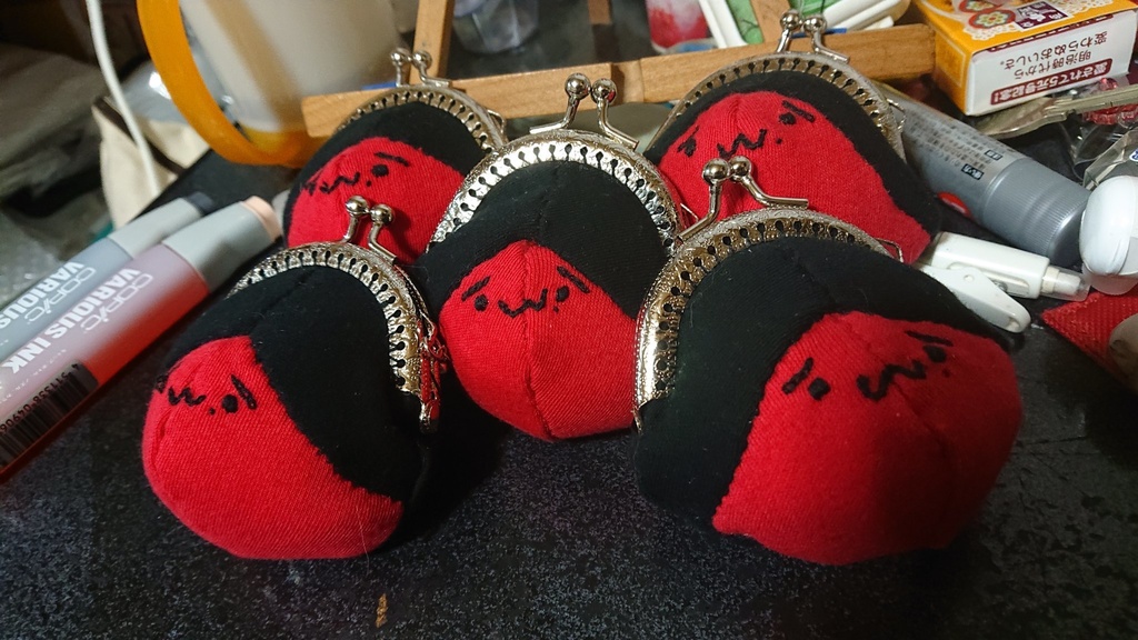 肉塊ちゃんがま口(小)