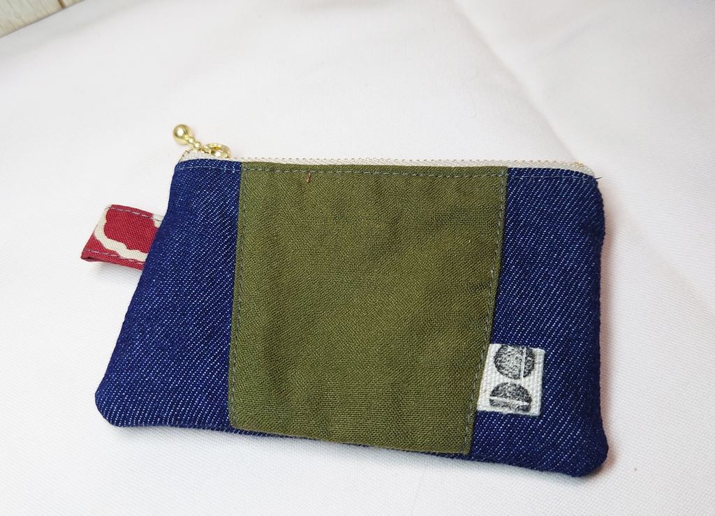 概念フラットポーチ