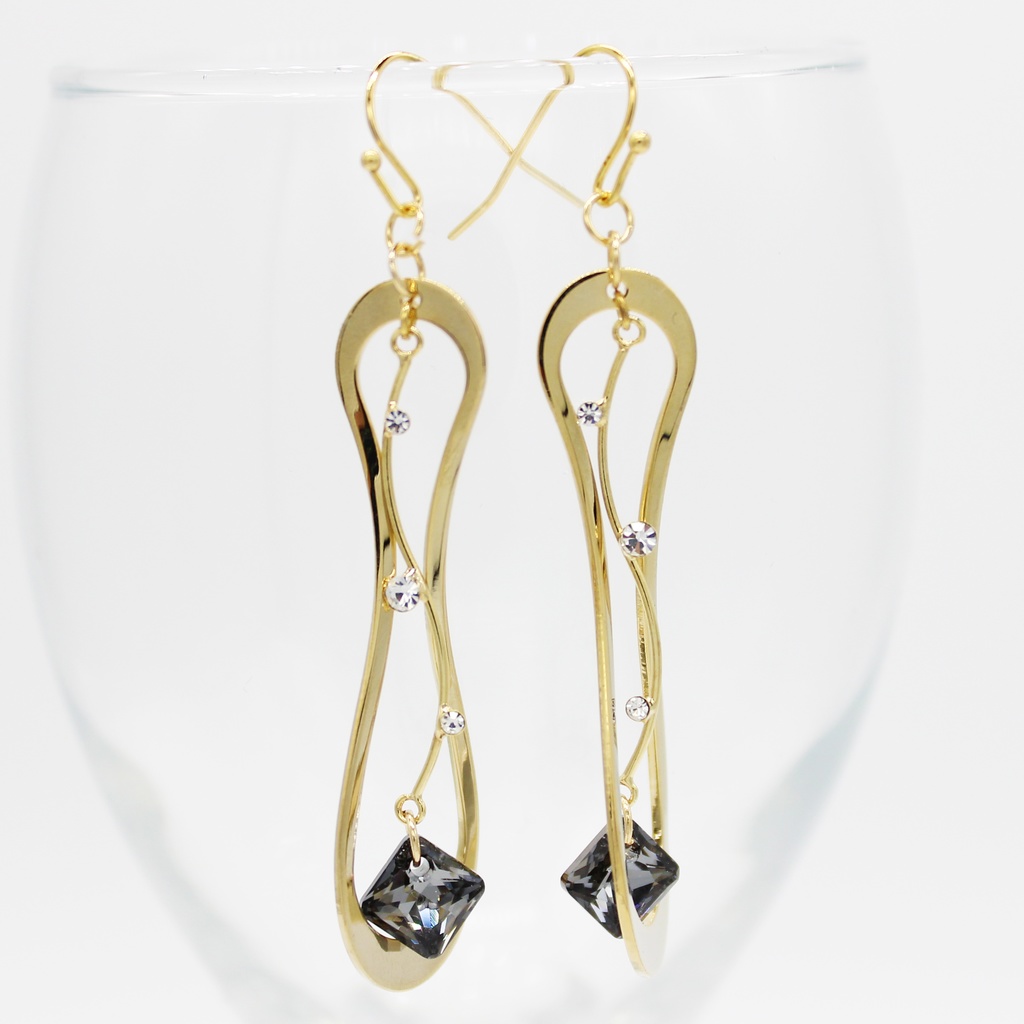 東京卍リベンジャーズ 黒龍イメージ耳飾(イヤリング/ピアス)