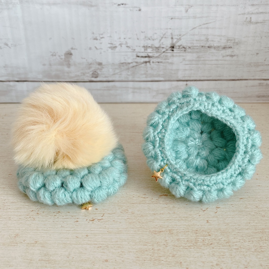 ぽこぽこポンポン帽子・潰した状態発送