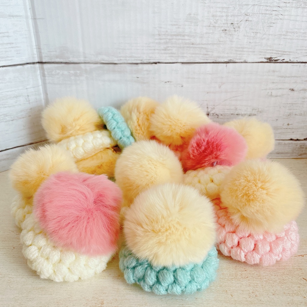 ぽこぽこポンポン帽子・潰した状態発送