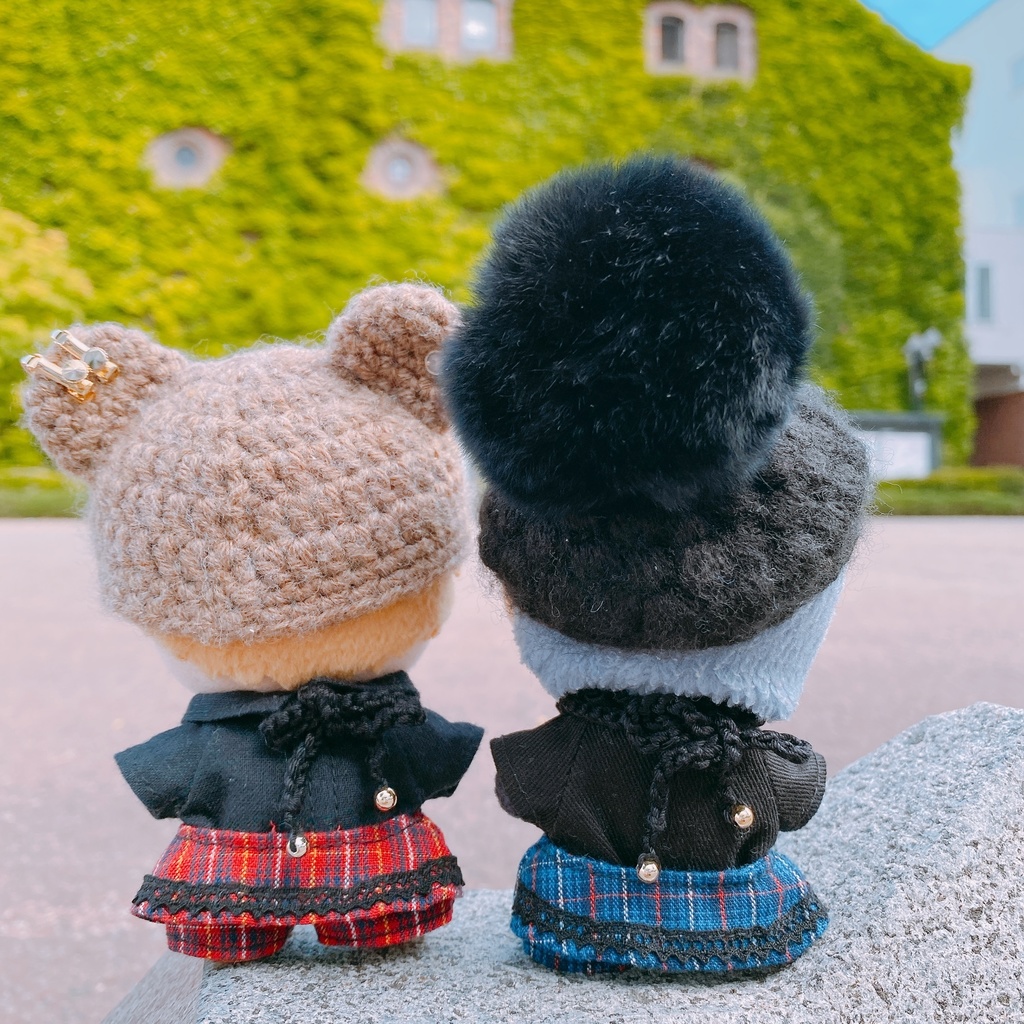 チェックのサロペット