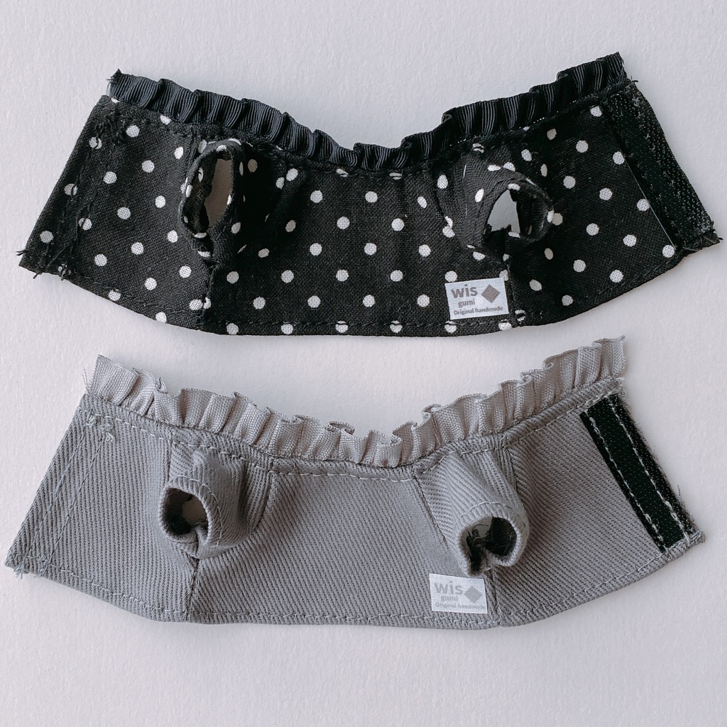 ギャザーハイネックシャツ