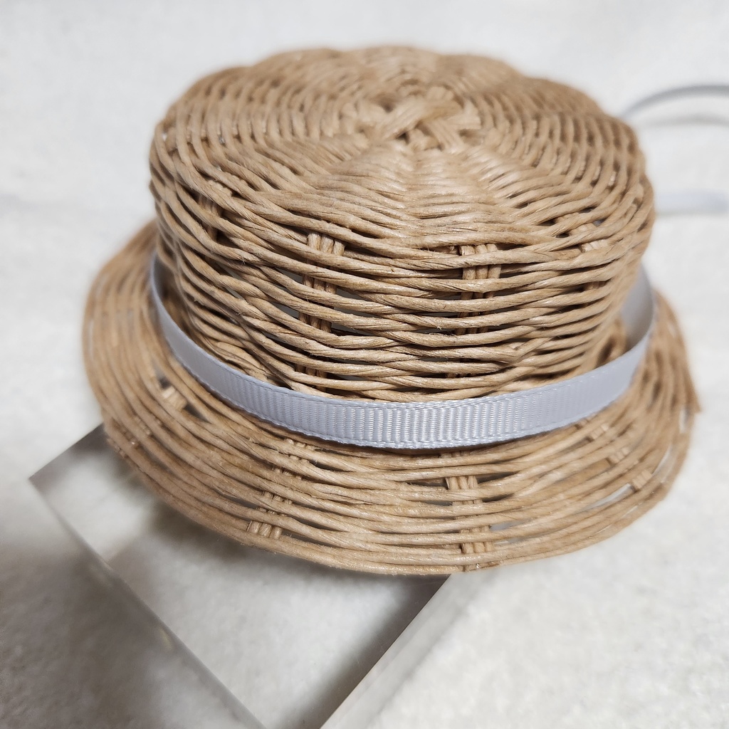 ベージュのお帽子【再々頒】