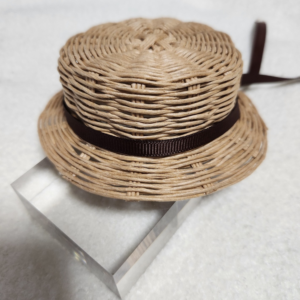 ベージュのお帽子【再々頒】