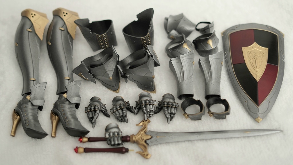 MDD用 騎士鎧セット(ガントレット、グリーヴ、剣、盾)