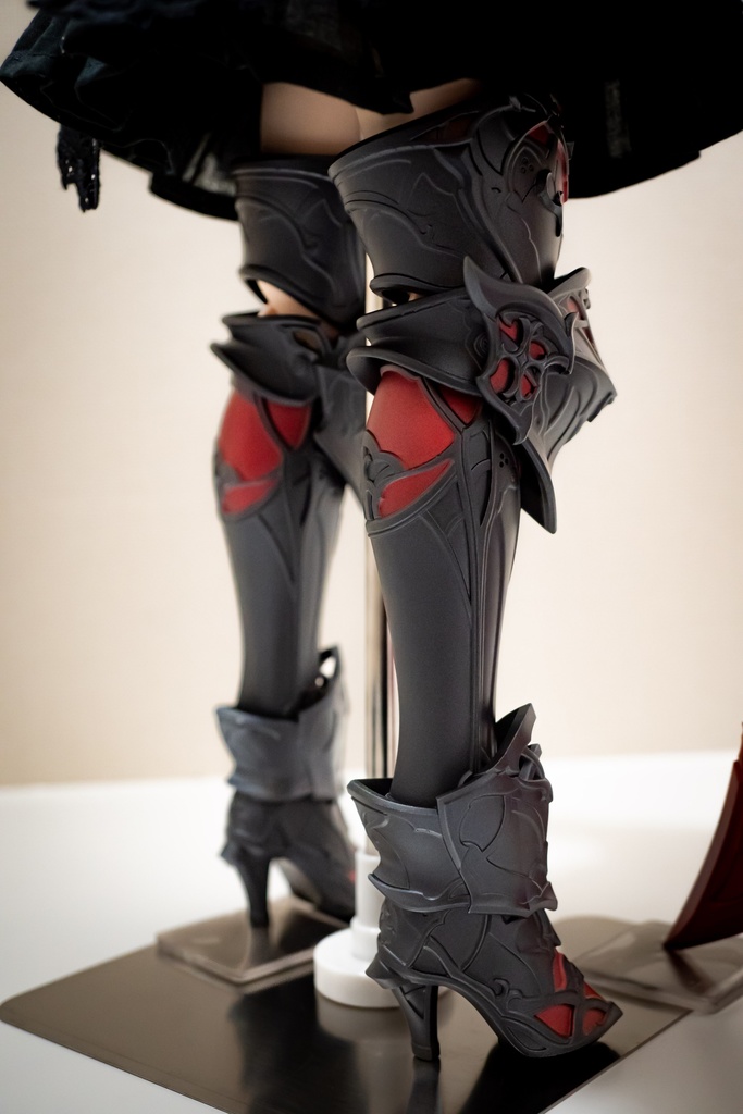 【単品販売】MDD 魔剣使い装備 グリーヴ