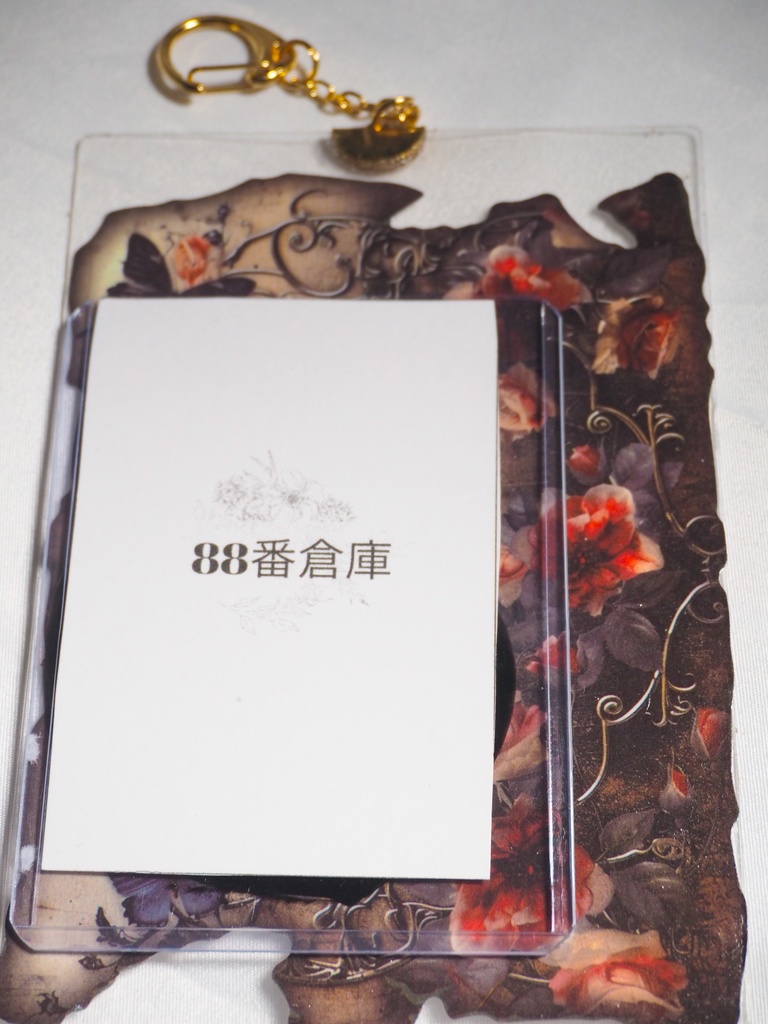 B8硬質ケース 【クラシカル】 パネルタイプ_ツイステ_ハズビンホテル