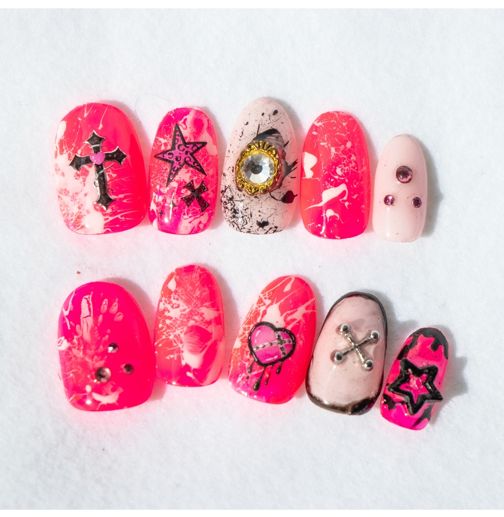 ハズビンホテル チェリーボム イメージネイルチップ