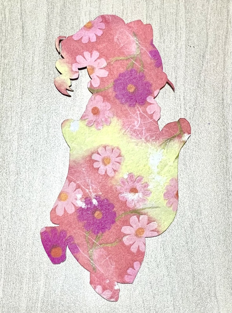 お着物福山舞ちゃん切り紙