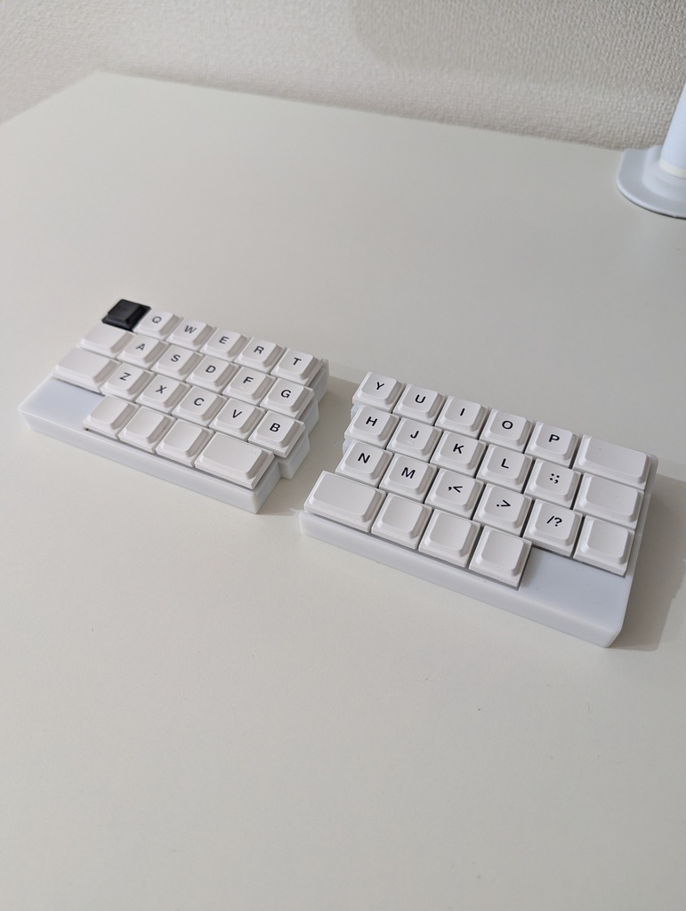 Split40 40% ワイヤレス 分割キーボード ロープロファイル ロウスタッガード