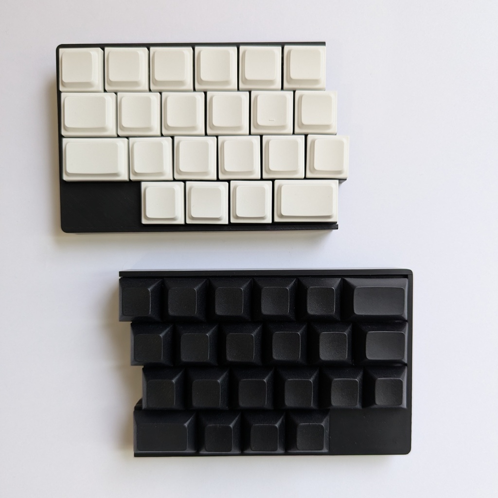 Split40 無線 40% 分割キーボード ロープロファイル ロウスタッガード