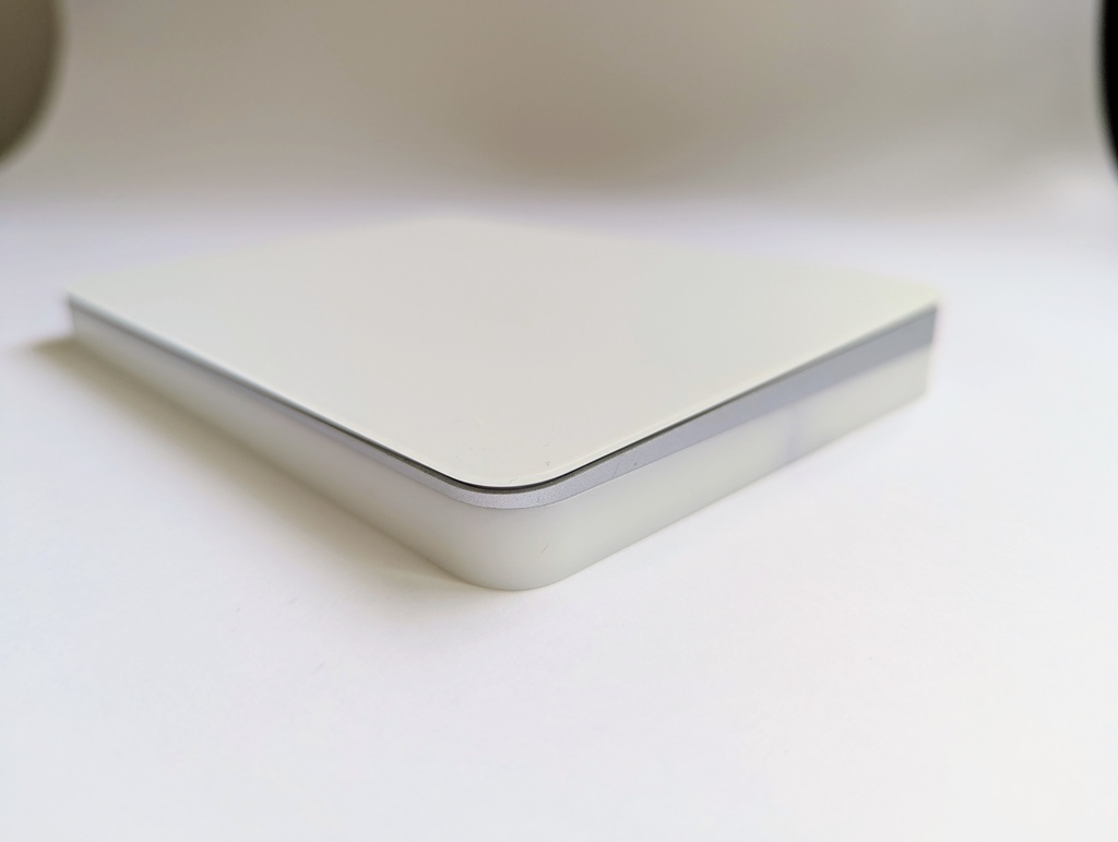 Apple Magic Trackpad スタンド