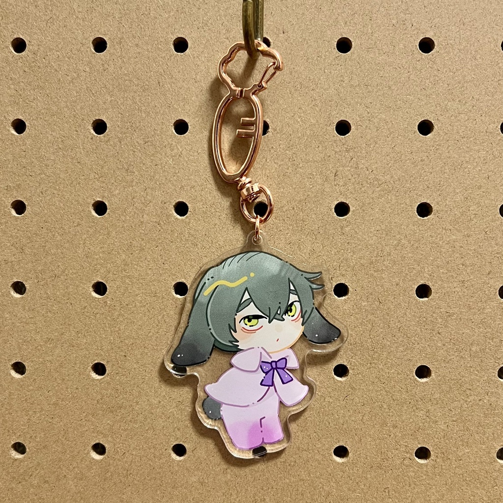 伊東さんロップイヤーアクリルキーホルダー