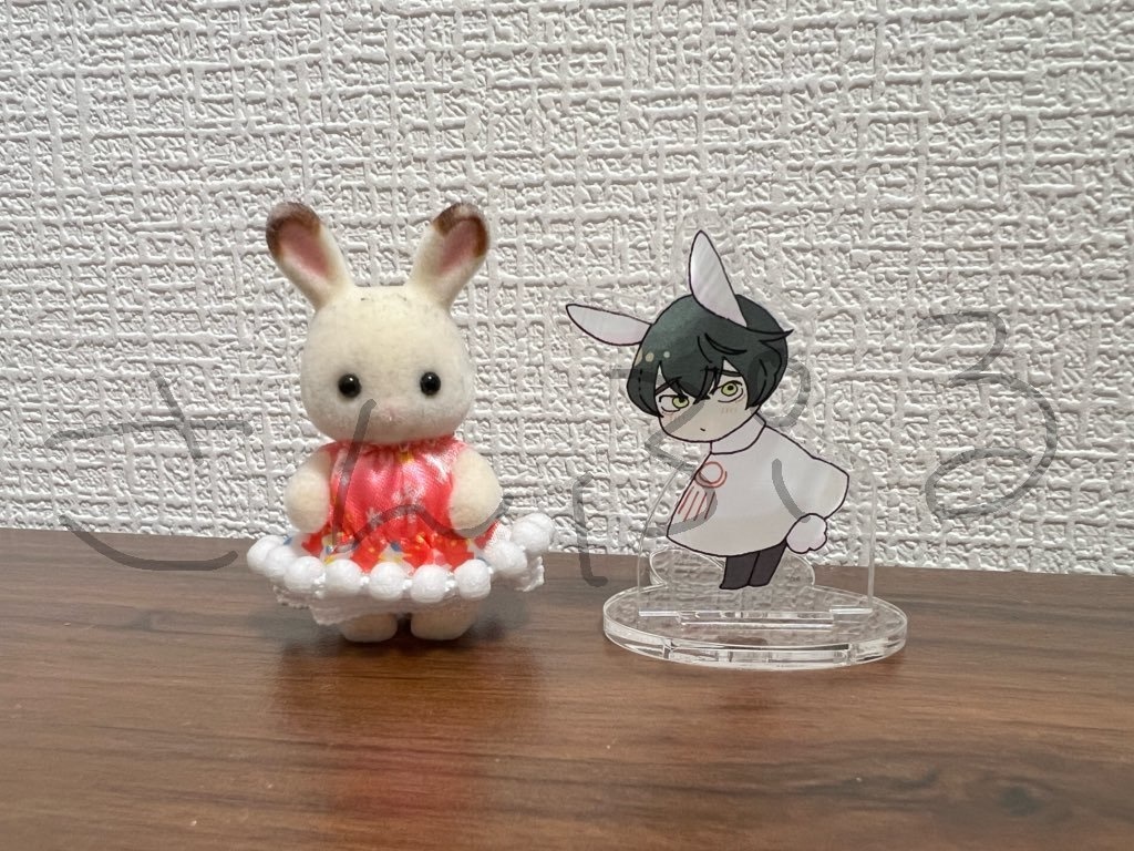 伊東さんうさみみアクリルスタンド