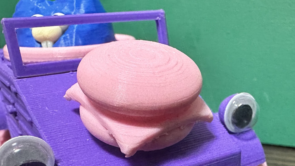 げっしーのおやつ～ボンネット直置きバーガー～