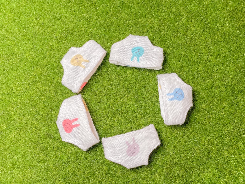 うさちゃんぱんちゅ【お色はランダム】