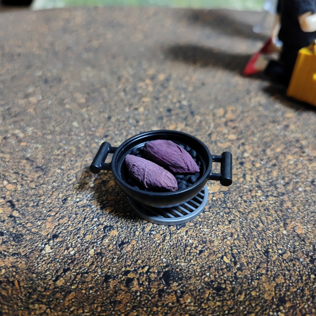 ミニチュア 焼き芋セット(1/12サイズ)