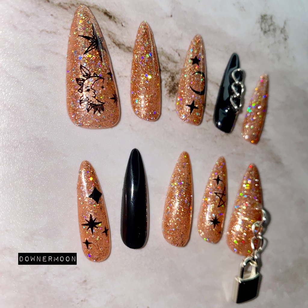 ๐๐๐๐๐๐ ร ๐๐๐๐๐๐๐ ๐๐๐๐ ๐๐๐ โผโฝ