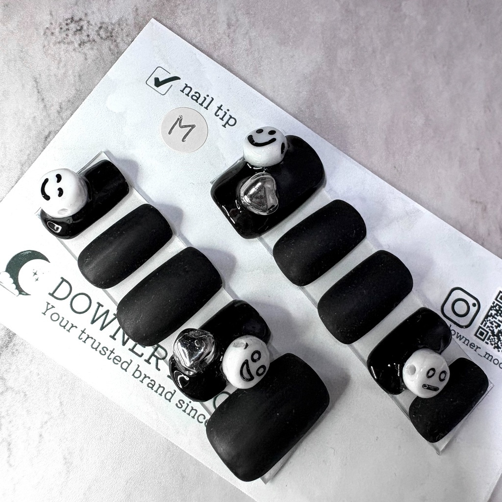 嘘笑い☺︎ マット 𝚗𝚊𝚒𝚕