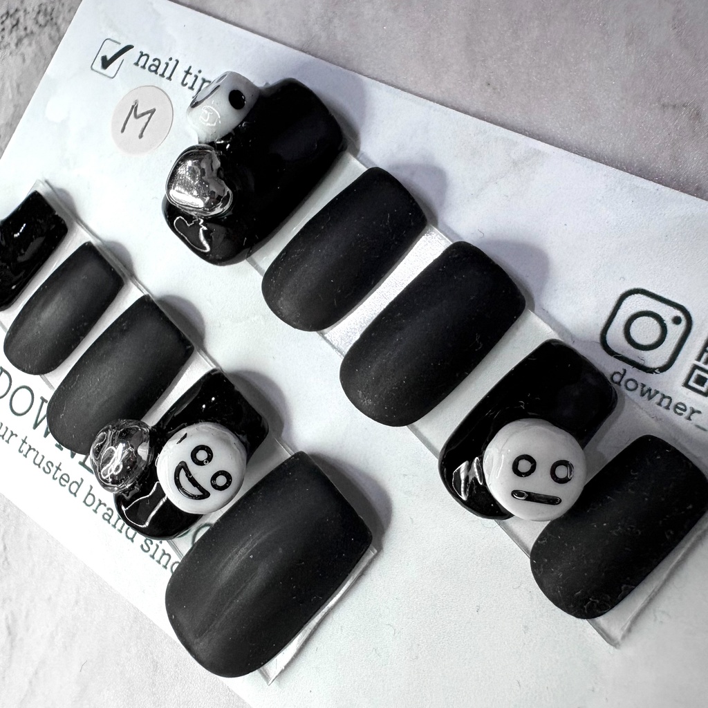 嘘笑い☺︎ マット 𝚗𝚊𝚒𝚕