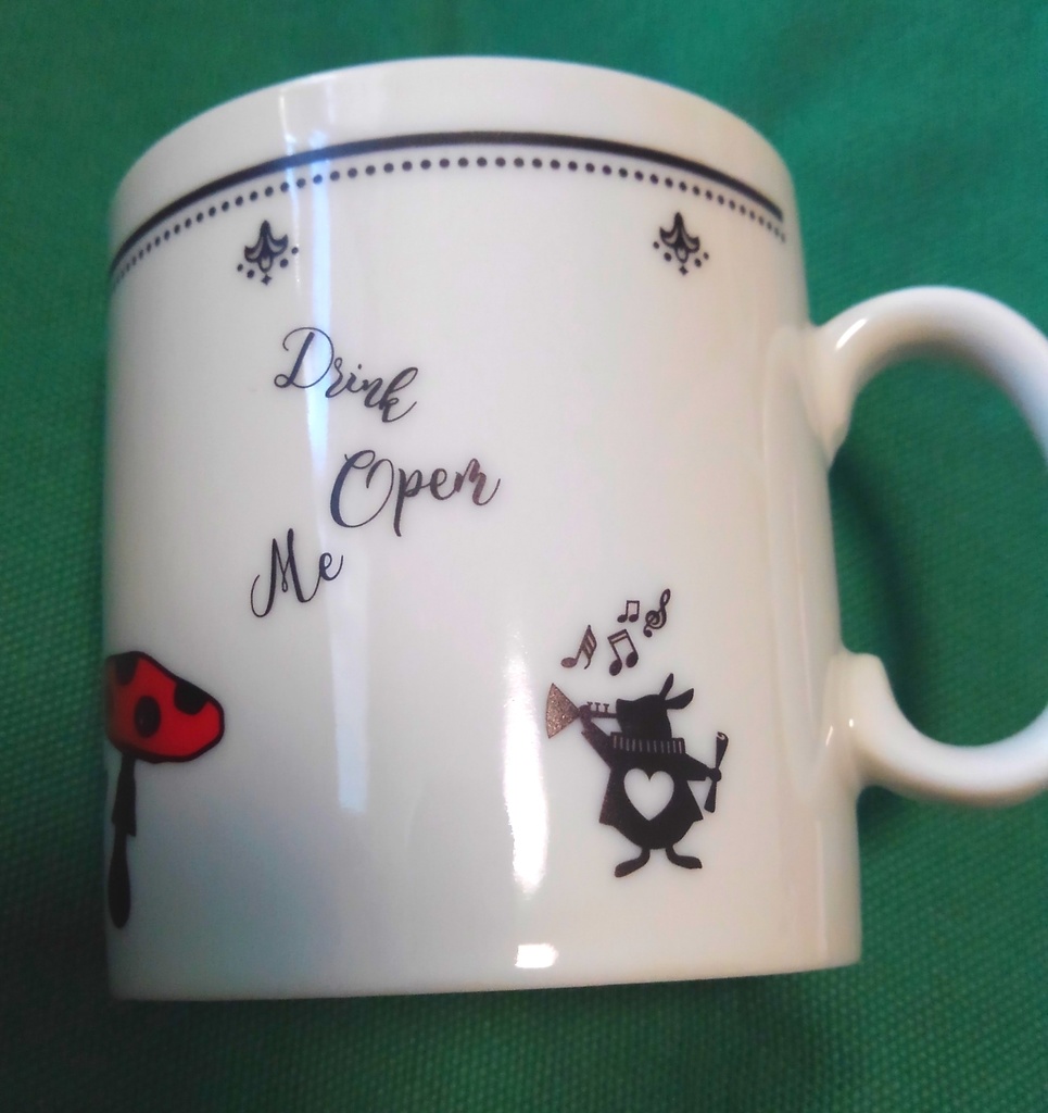 マグカップ☆アリスときのこ