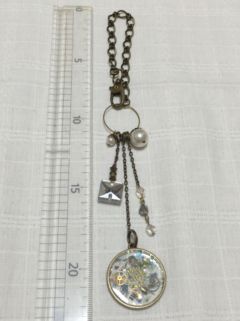 CLOCK ZERO モチーフバックチャーム