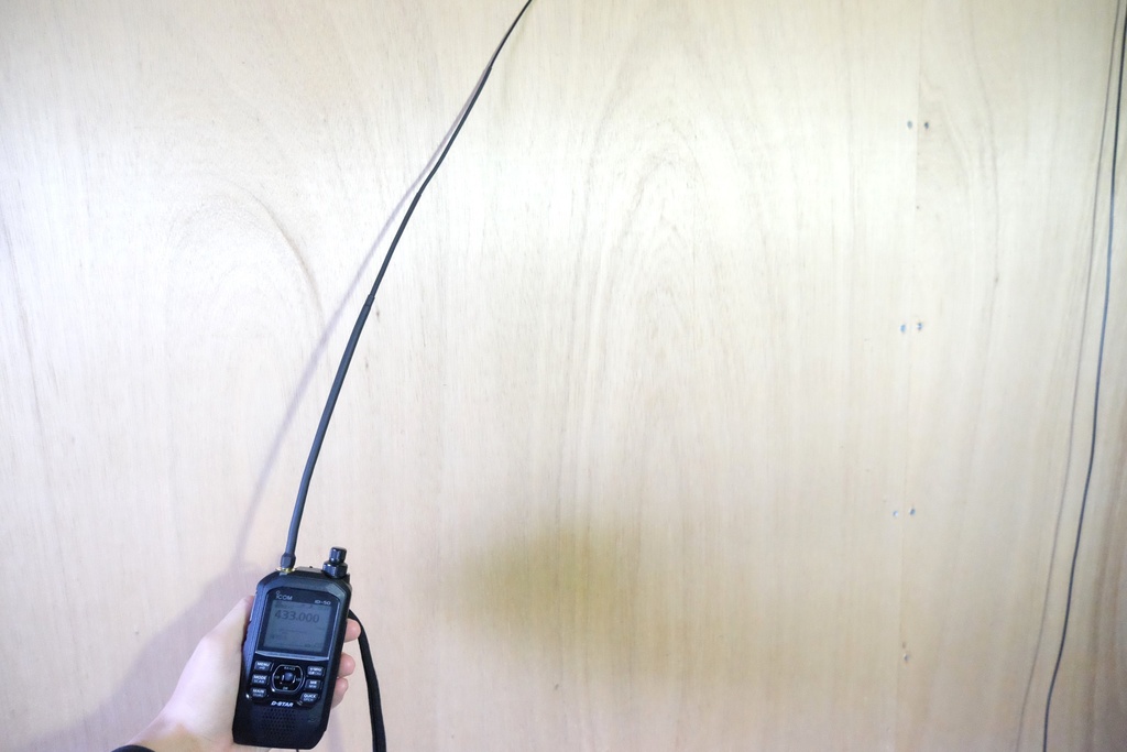 XEH-430UL58 超軽量ハンディホイップアンテナ 5/8λ(430MHz) 1/2λ(145MHz) 広帯域受信対応