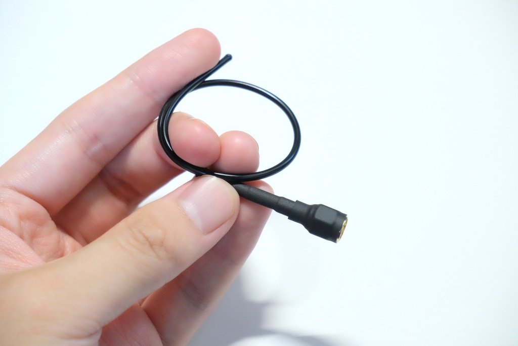 XEH-R350 デジタル簡易無線(登録局)、UHF広帯域受信用 300~400MHz