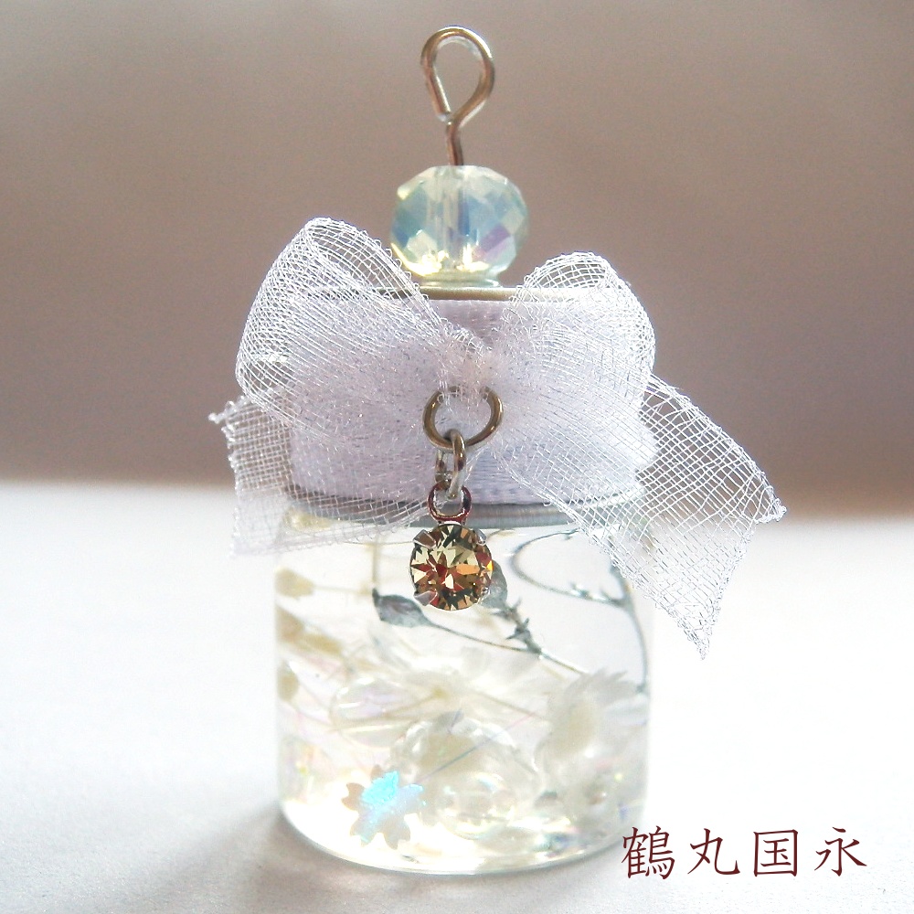 刀剣乱舞 伊達組 鶴丸国永 燭台切光忠 大倶利伽羅 太鼓鐘貞宗 イメージ 刀花水宮 ハーバリウム ストラップ キーホルダー