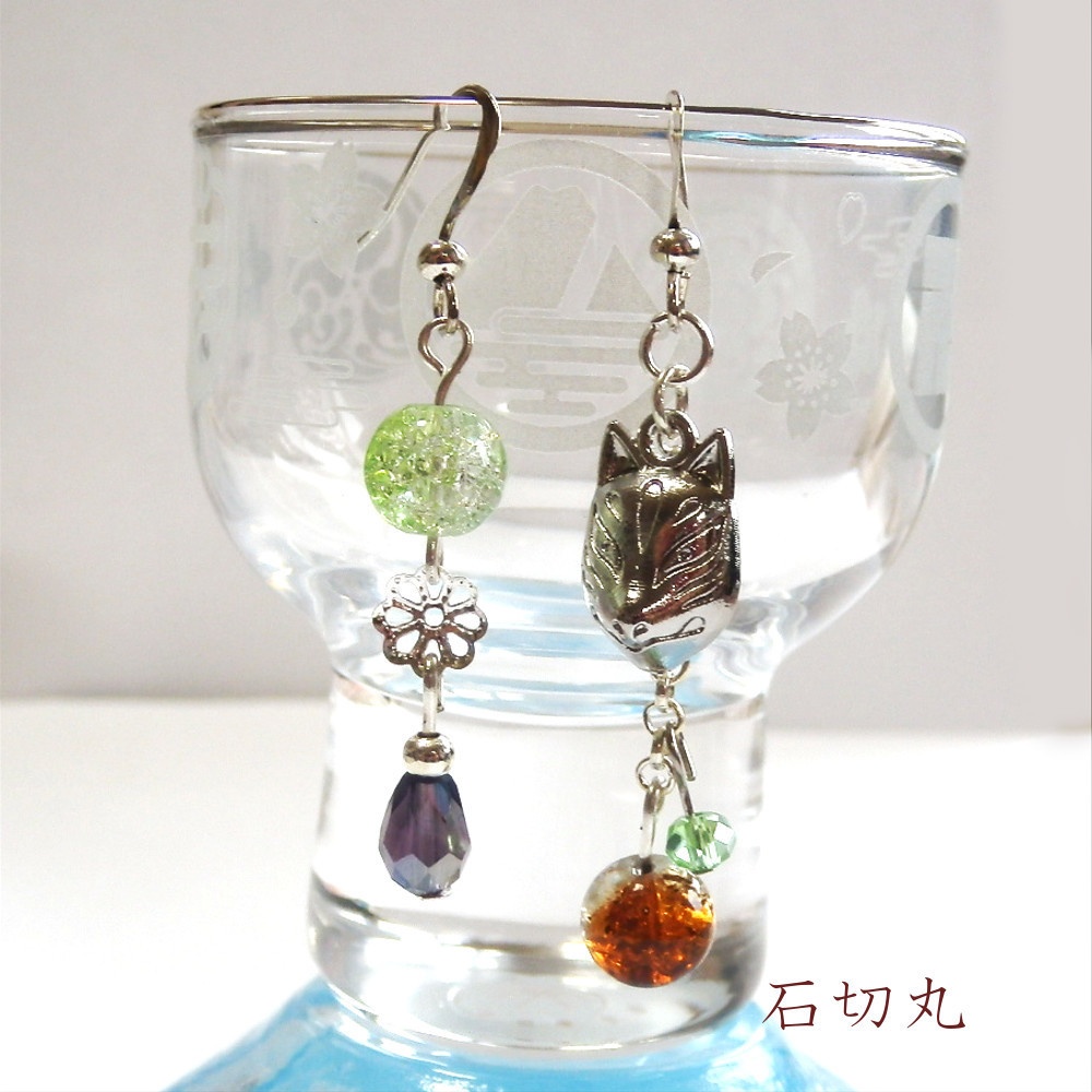 刀剣乱舞 三条 三日月宗近 今剣 岩融 小狐丸 石切丸 イメージ 刀氷に狐面か花か ピアス イヤリング