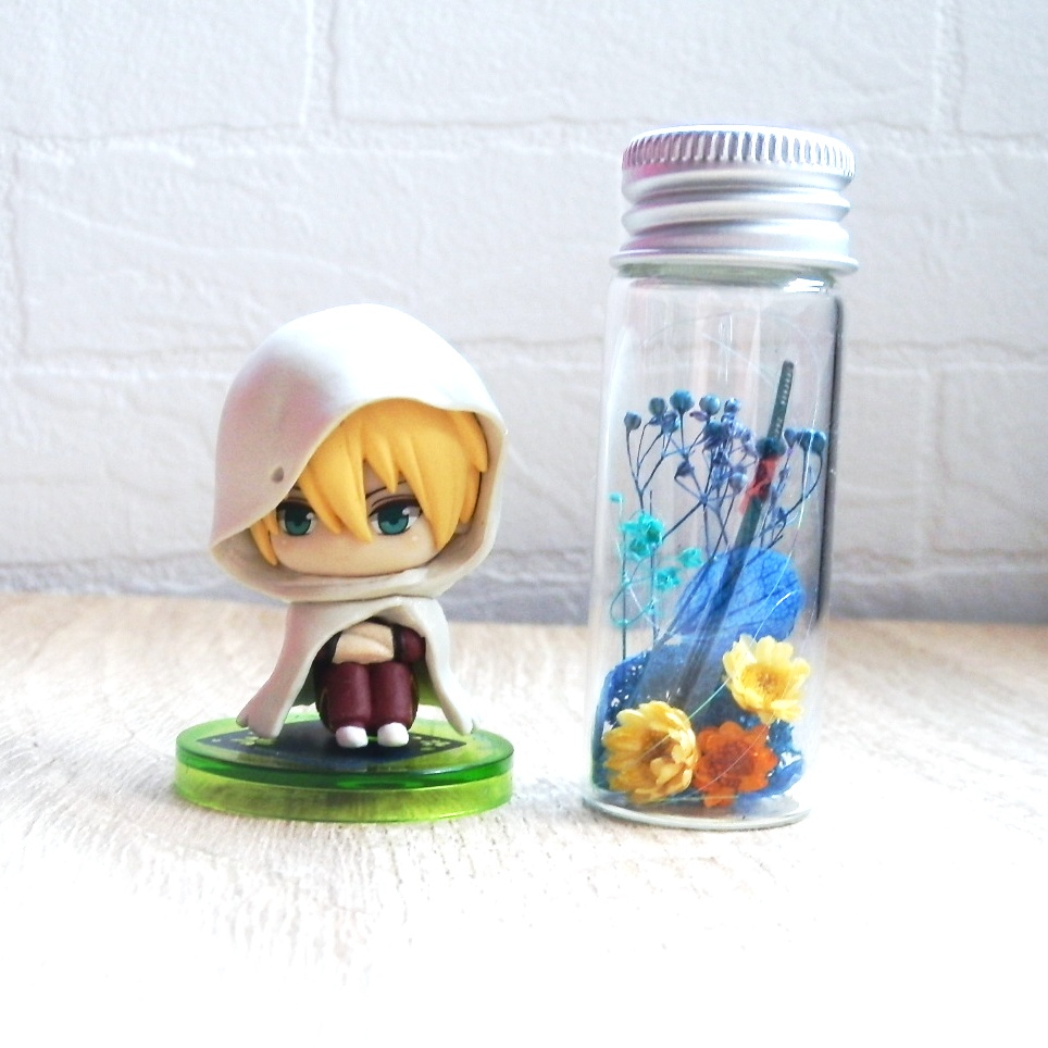 刀剣乱舞 初期刀 山姥切国広 加州清光 歌仙兼定 陸奥守吉行 蜂須賀虎徹 刀花水宮 ミニチュア 刀身 ハーバリウム