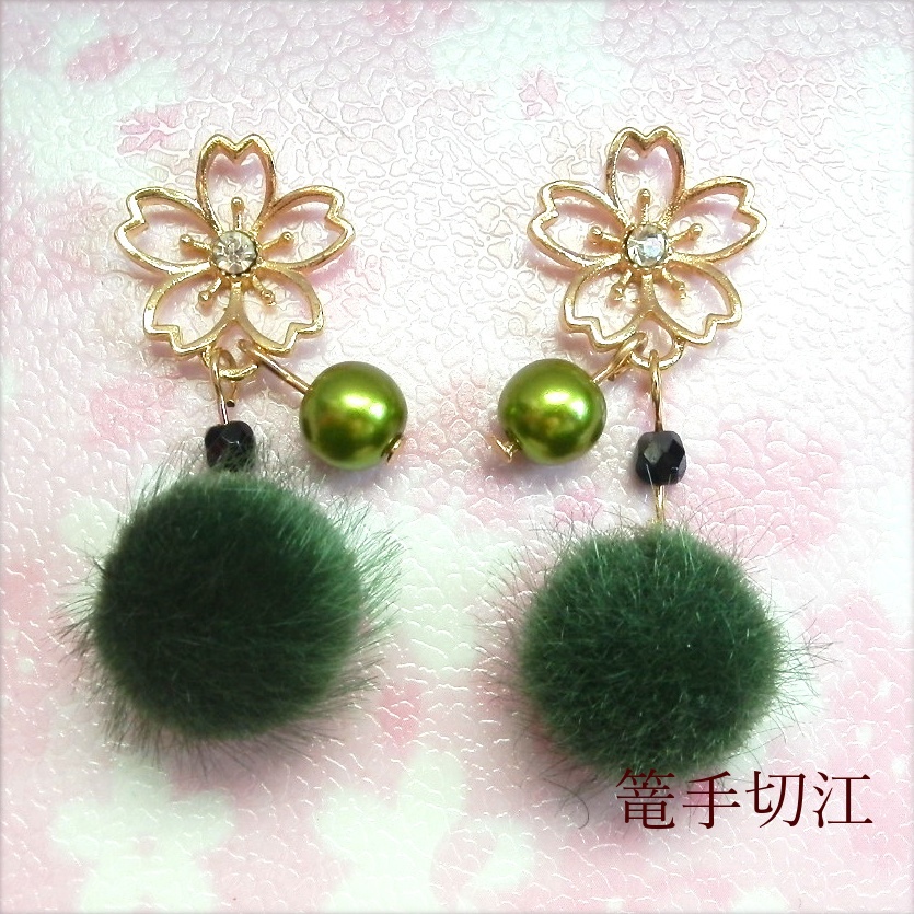 刀剣乱舞 三条 江 三日月宗近 小狐丸 石切丸 今剣 岩融 豊前江 桑名江 松井江 篭手切江 イメージ さくらふわふわ ピアス イヤリング ネックレス