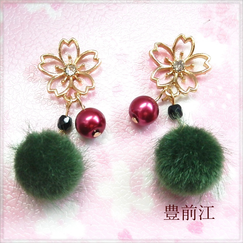 刀剣乱舞 三条 江 三日月宗近 小狐丸 石切丸 今剣 岩融 豊前江 桑名江 松井江 篭手切江 イメージ さくらふわふわ ピアス イヤリング ネックレス