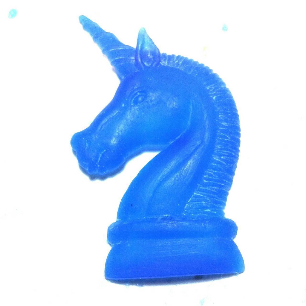 ユニコーンのブローチ