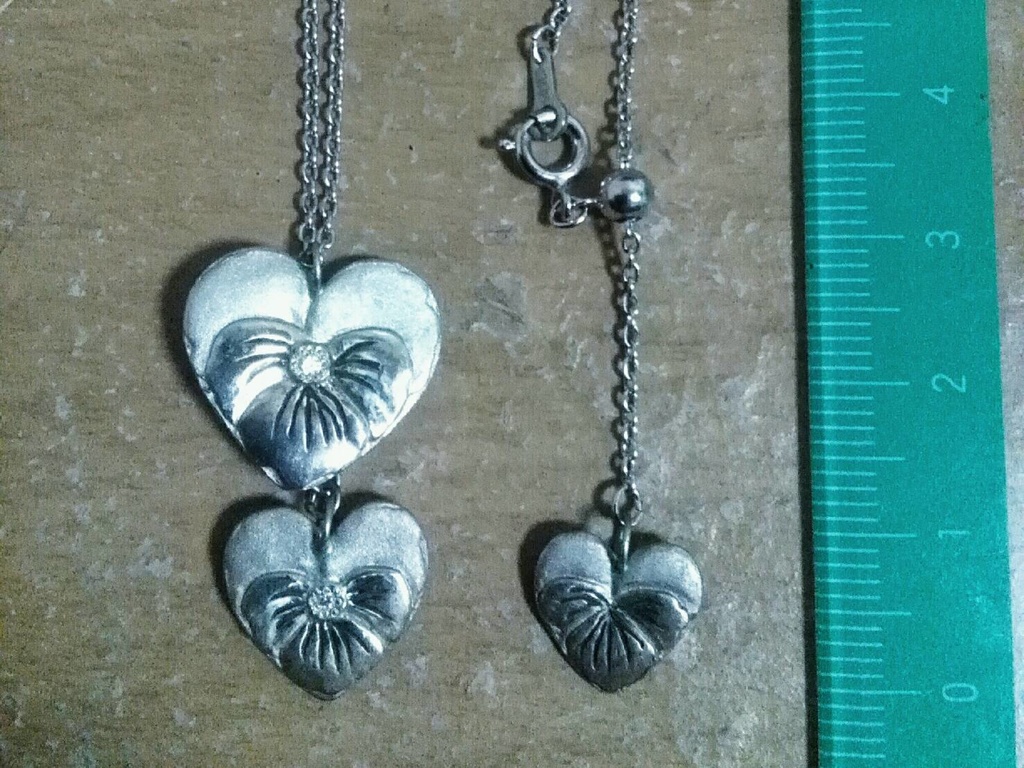 ビオラのネックレス&ピアスセット