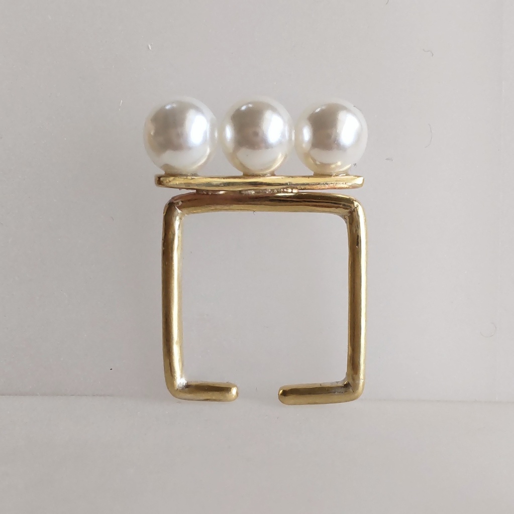 3連パールの2wayリング