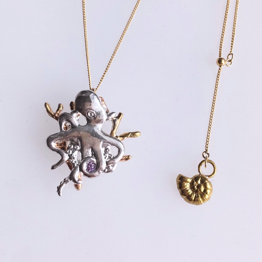 蛸のネックレス