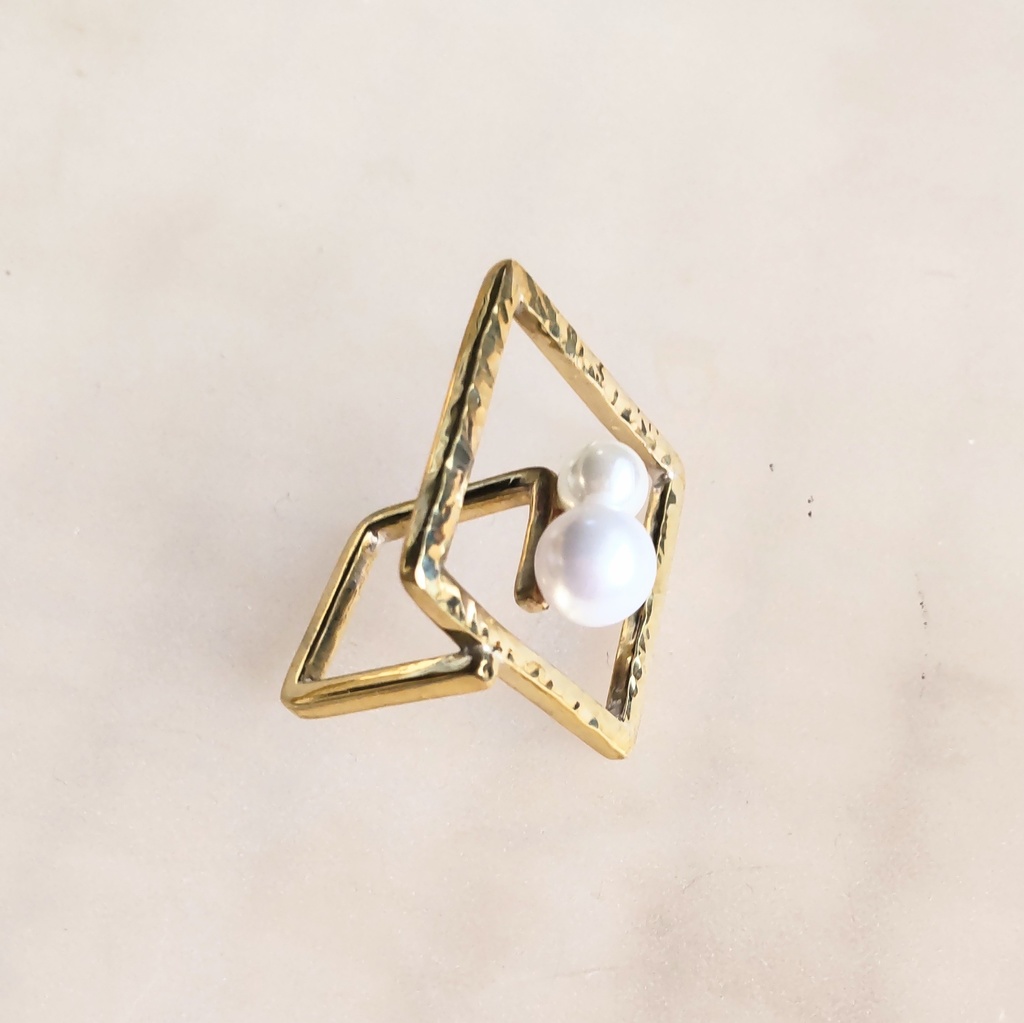 パールリング □