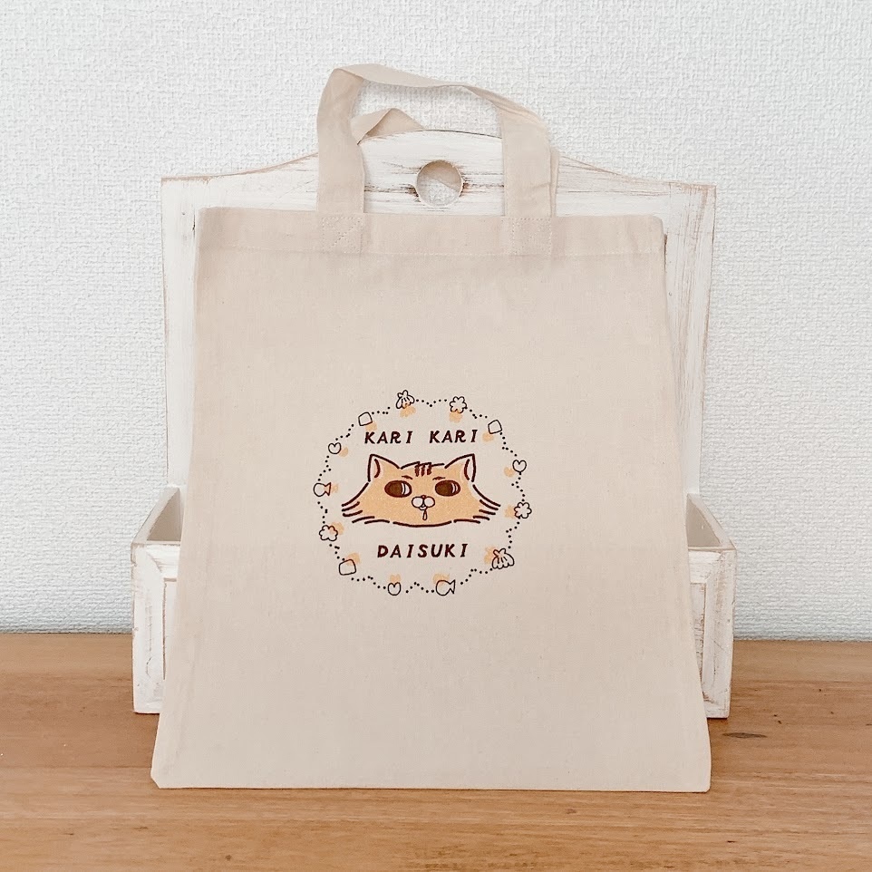 カリカリ大好きチンチラ猫　フラットトートバッグ